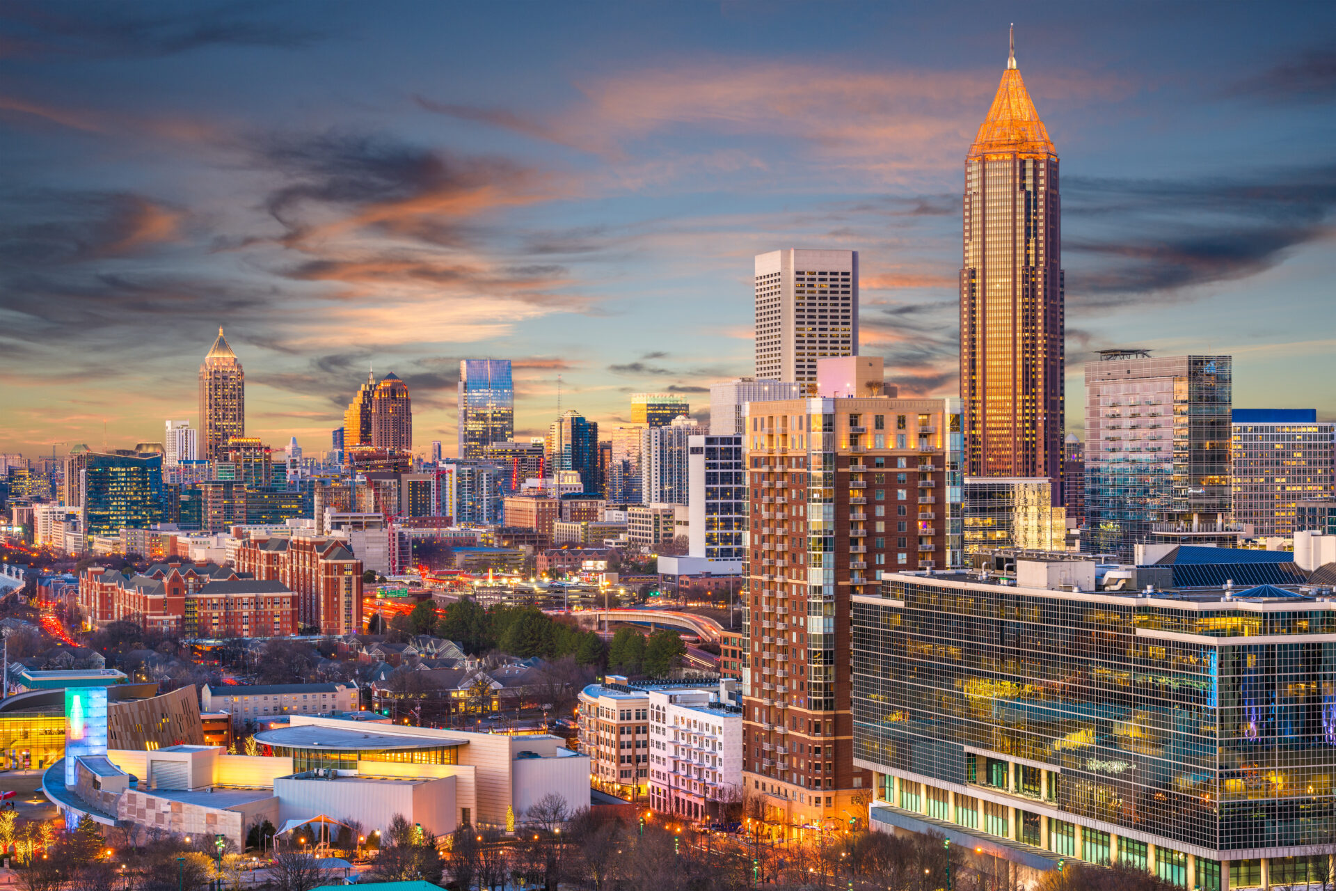 Atlanta, Georgia, USA downtown skyline.